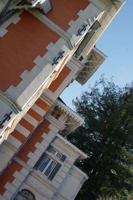 Le Chalet De Luxe Panzió Saint-Séverin Kültér fotó