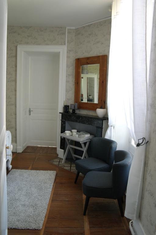 Le Chalet De Luxe Panzió Saint-Séverin Szoba fotó