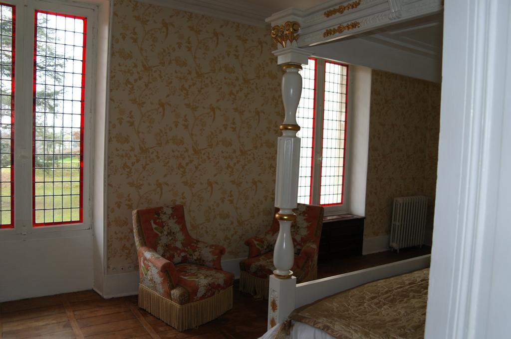 Le Chalet De Luxe Panzió Saint-Séverin Szoba fotó